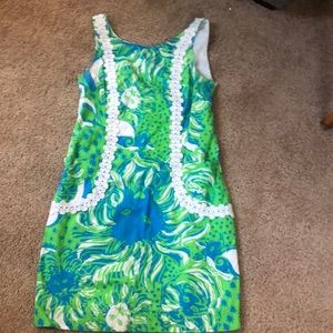 Lilly Pulizter Shift Dress Sz 8